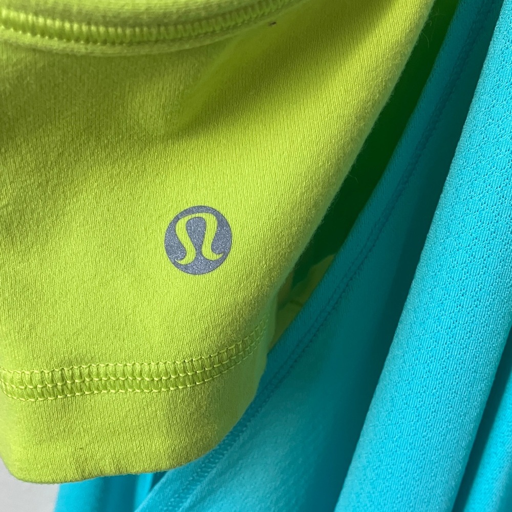 lululemon athletica Turquoise and Lime Green‎ Tank Top - Picture 3 of 6